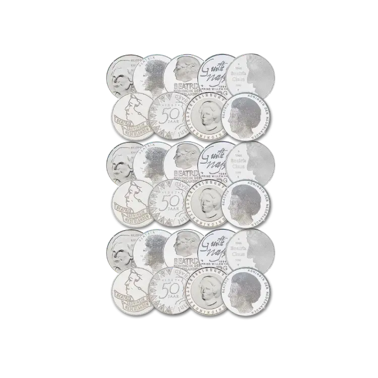 50 zilveren 50 gulden muntstukken voorkant